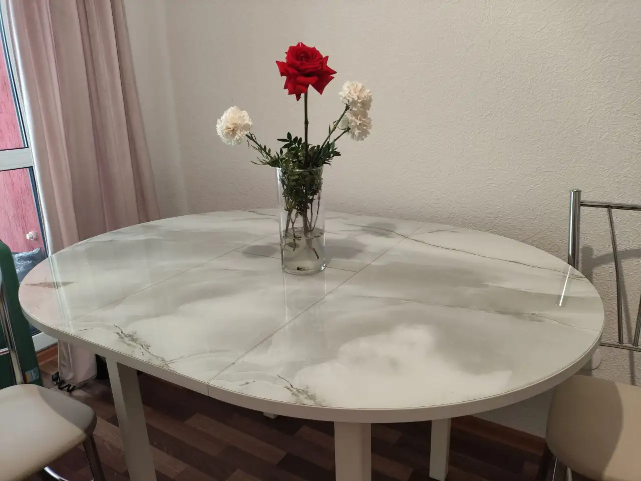 Продам стеклянный стол - Барахолка в Тюмень