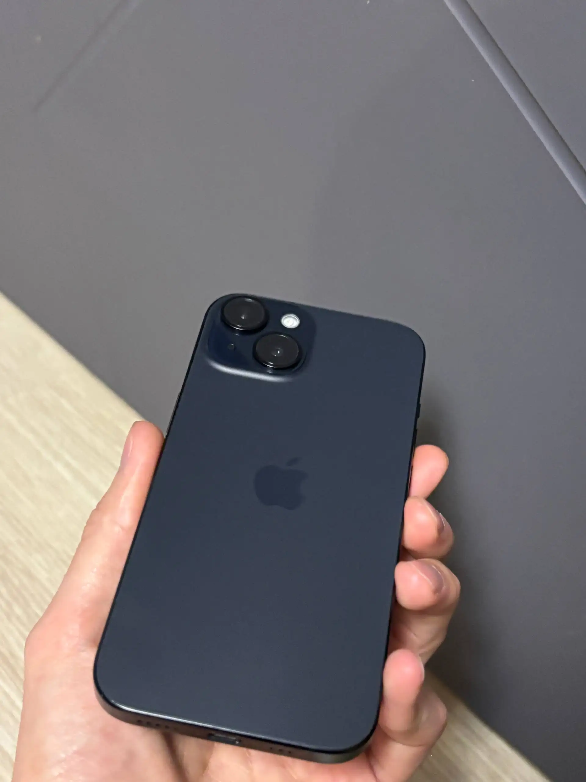 iPhone 15 128gb в идеальном состоянии - телефон (Электроника) в Тюмень