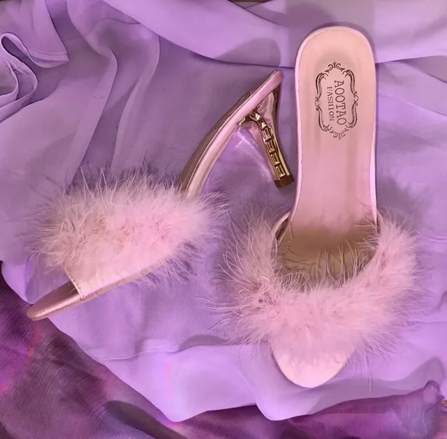 Туфли с пёрышками для фотосессий - Мужская одежда в Тюмень