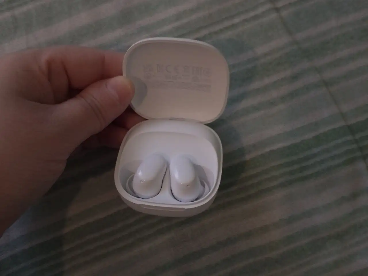 Беспроводные наушники Редми - Аудиотехника (Электроника) в Тюмень