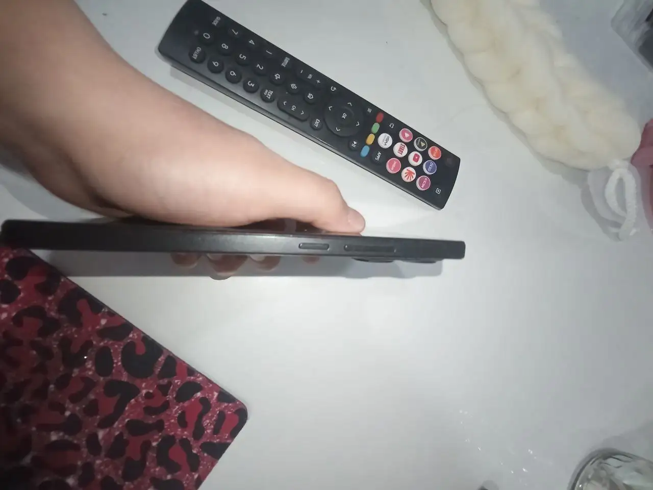 Обмен Redmi Note 14 256/8 на iPhone 12 и выше - Телефоны (Электроника) в Тюмень