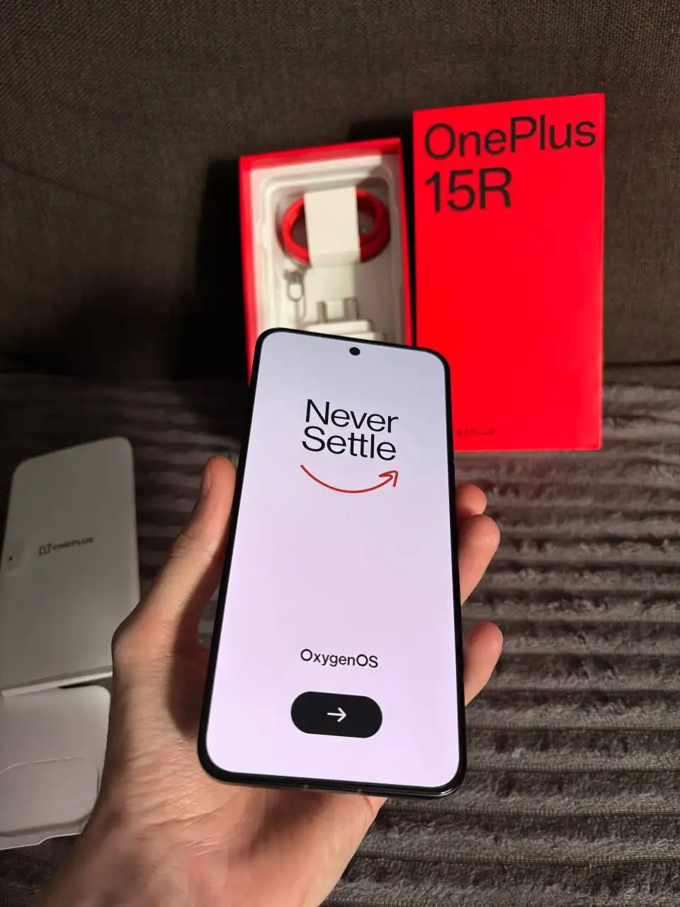 OnePlus 15R 12/256 Black - Телефоны (Электроника) в Тюмень