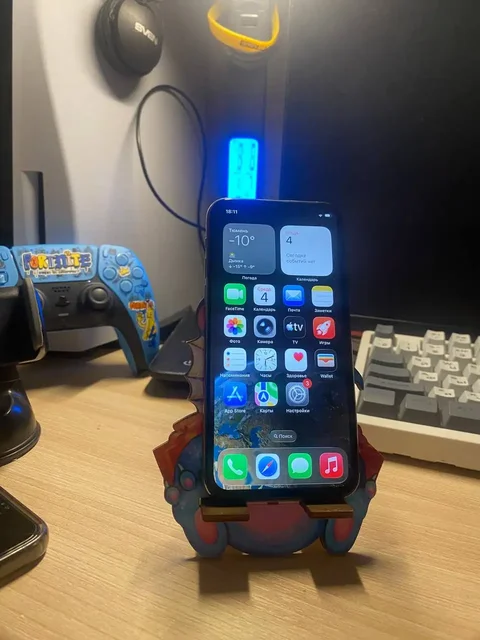 Продам iPhone 11 Pro 64GB с замененным дисплеем - Электронные сигареты в Тюмень