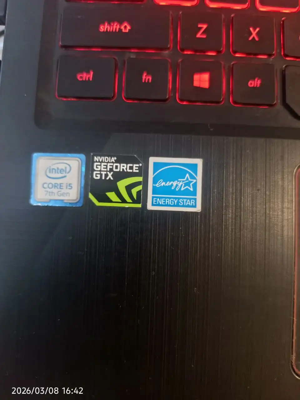 Продам ноутбук с мощной видеокартой и 120Гц экраном - Ноутбуки (Электроника) в Тюмень