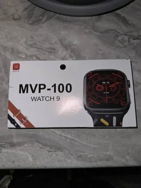 Продам смарт-часы с зарядкой и ремешками - Электронные сигареты в Тюмень