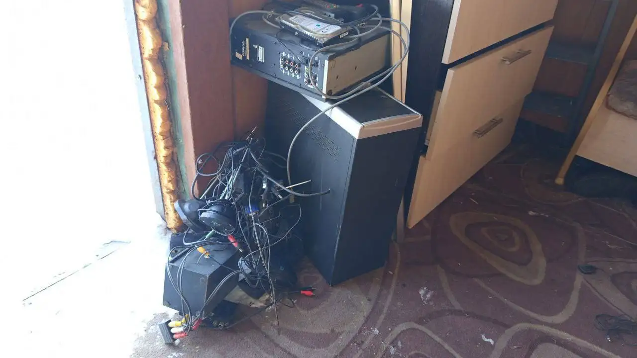 Техника не рабочая на запчасти - Барахолка в Тюмень