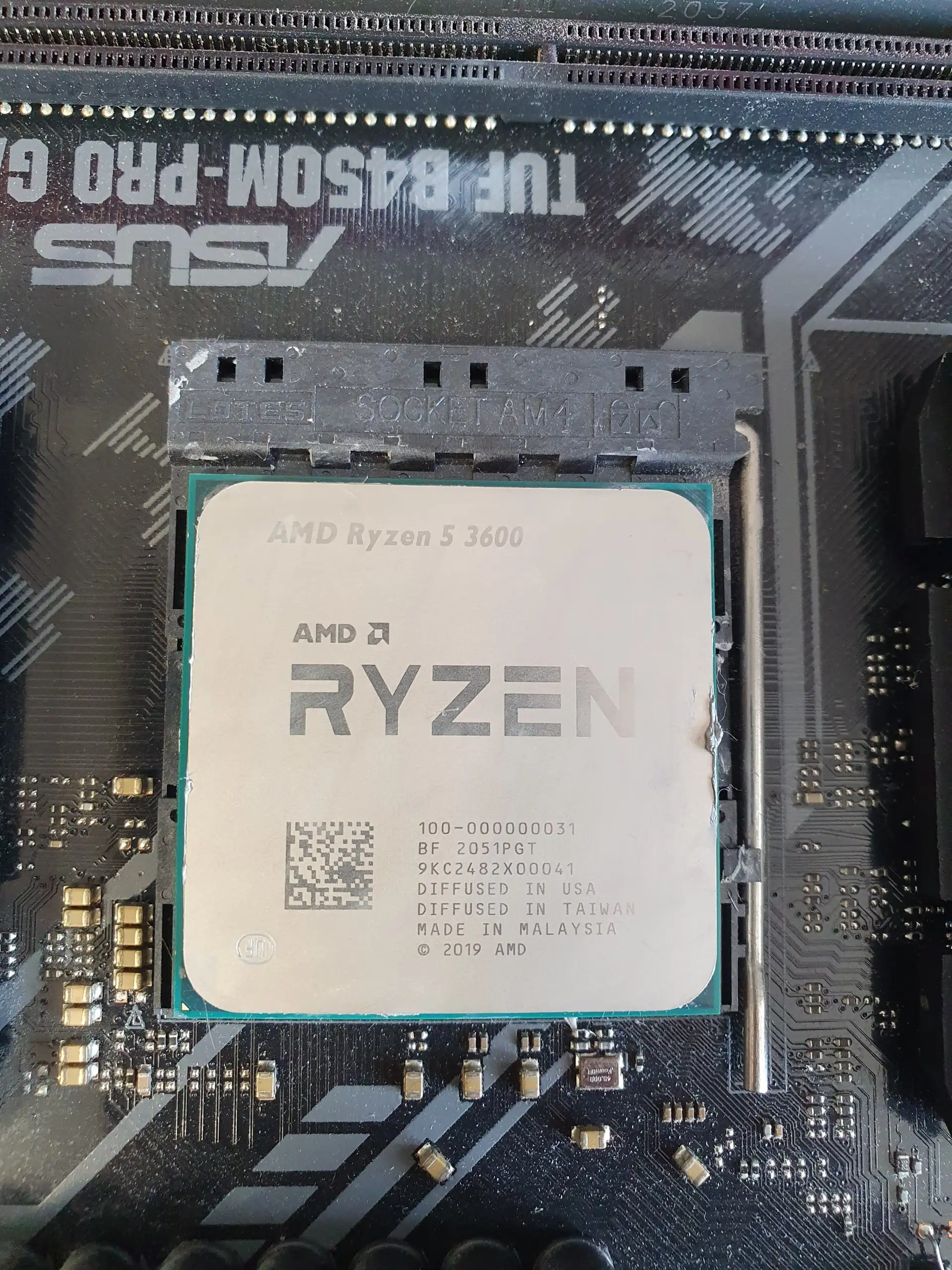 Продам процессор AMD Ryzen 5 3600 - Компьютерные комплектующие (Электроника) в Тюмень