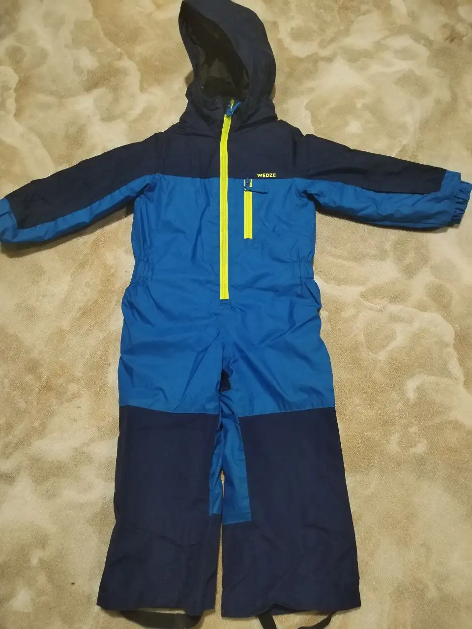 Продажа демисезонных комбинезонов для детей - Одежда (Товары для детей) в Тюмень