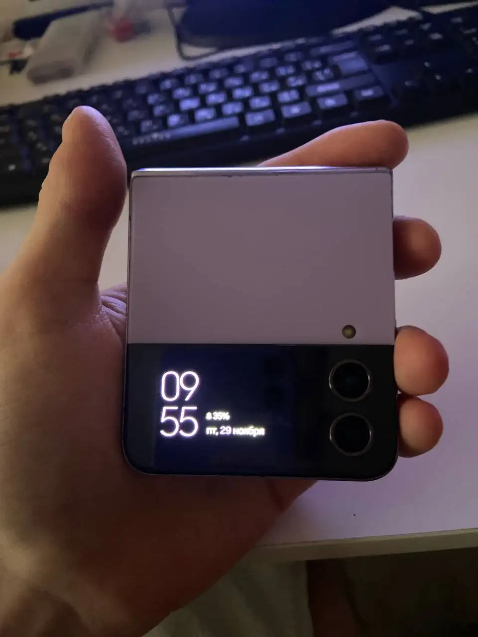 Samsung Z Flip 3 с повреждённым дисплеем - Смартфоны и телефоны (Электроника) в Тюмень