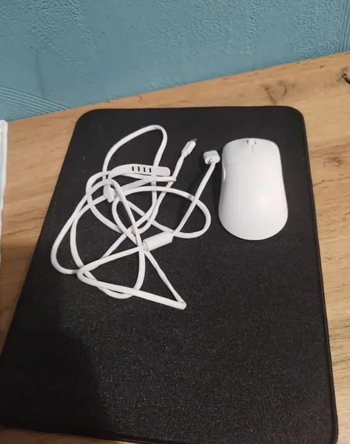 Продам мышь Dexp с ковриком - Вейпы и электронные сигареты в Тюмень