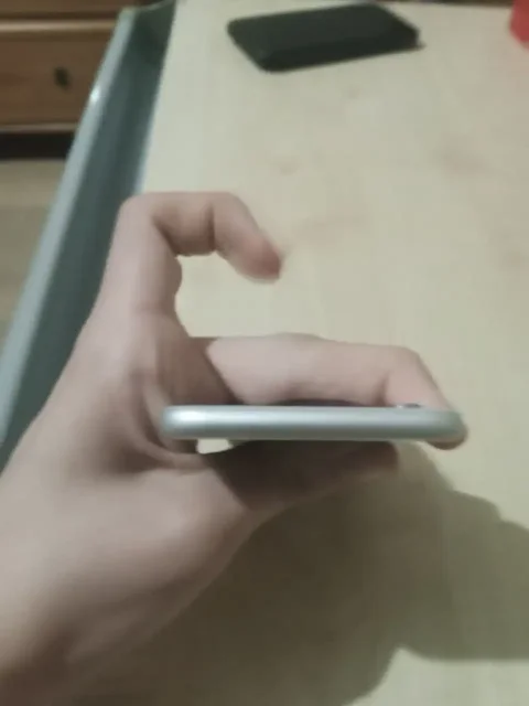 Продам айфон 6s - Вейпы и электронные сигареты в Тюмень