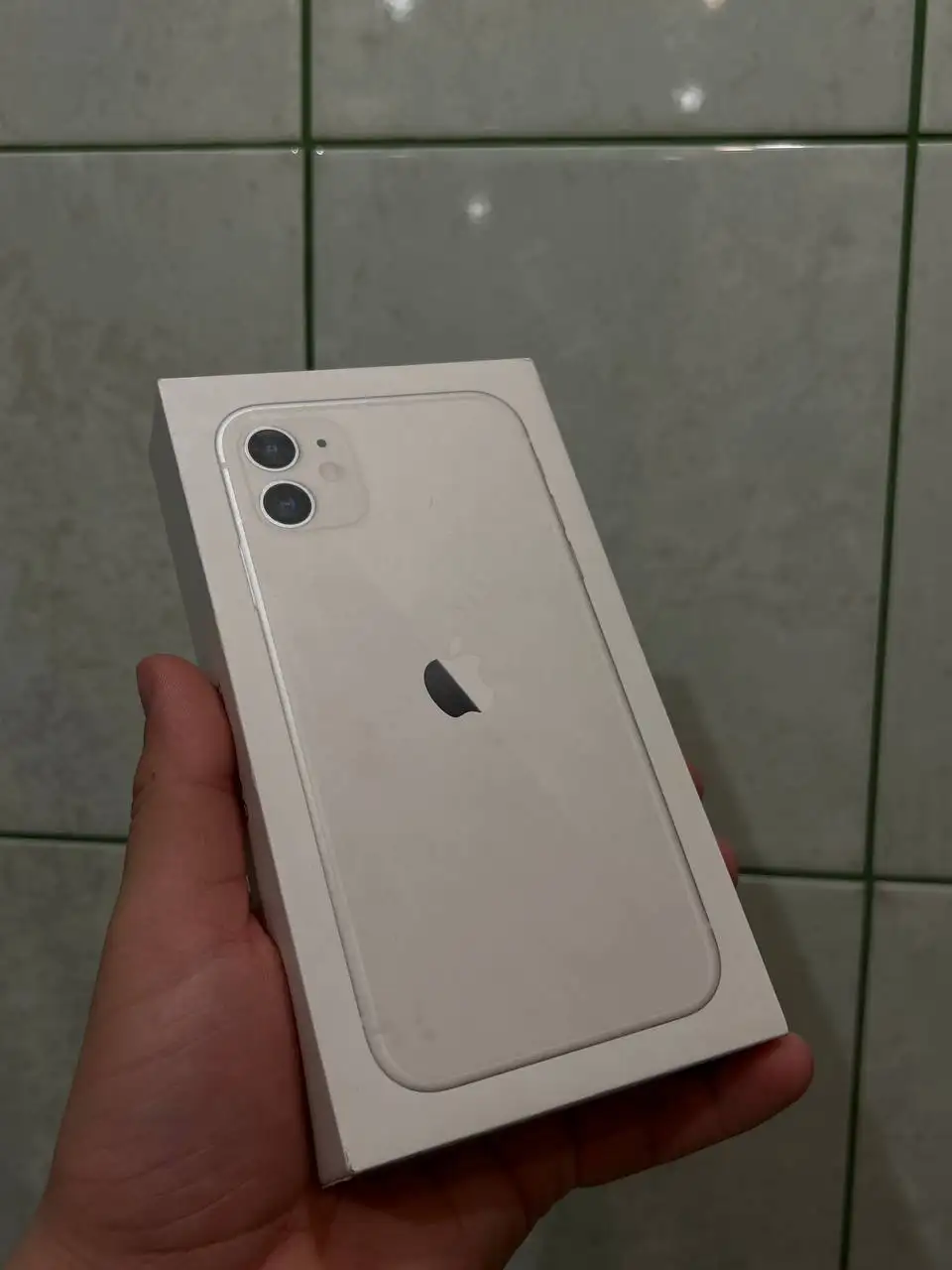 Продам iPhone 11 64GB в Тюмени - Телефон (Электроника) в Тюмень