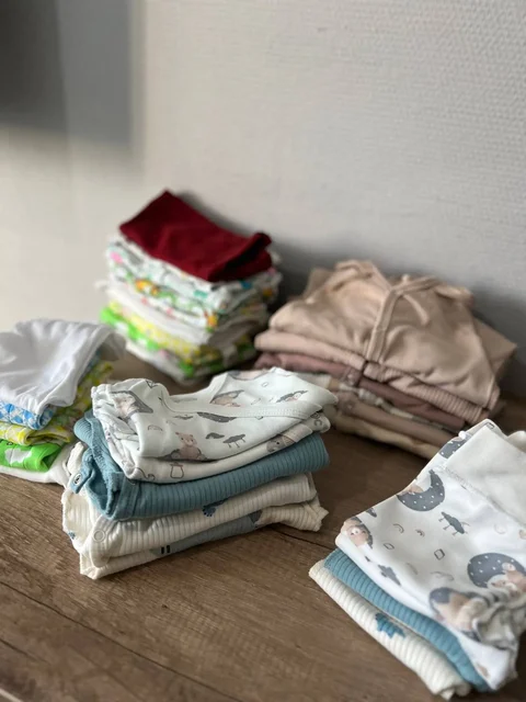 Одежда для новорожденного с рождения до 3 месяцев - Детская мебель в Тюмень