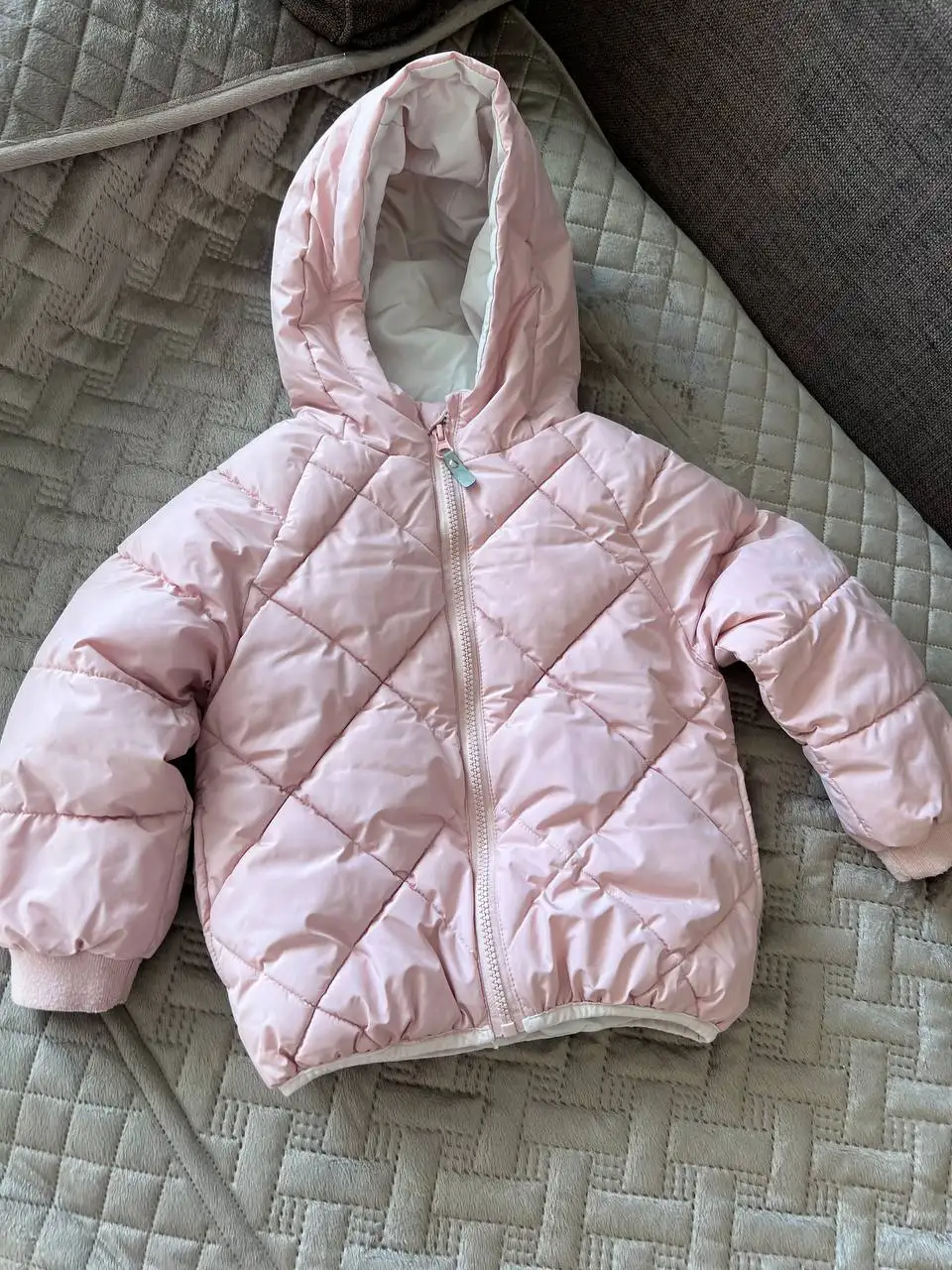 Пуховик и курточка детские - Детская одежда (Одежда) в Тюмень