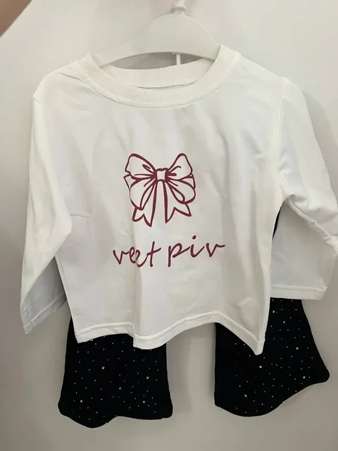 Костюм тройка размер 98-100 - Обувь и аксессуары в Тюмень