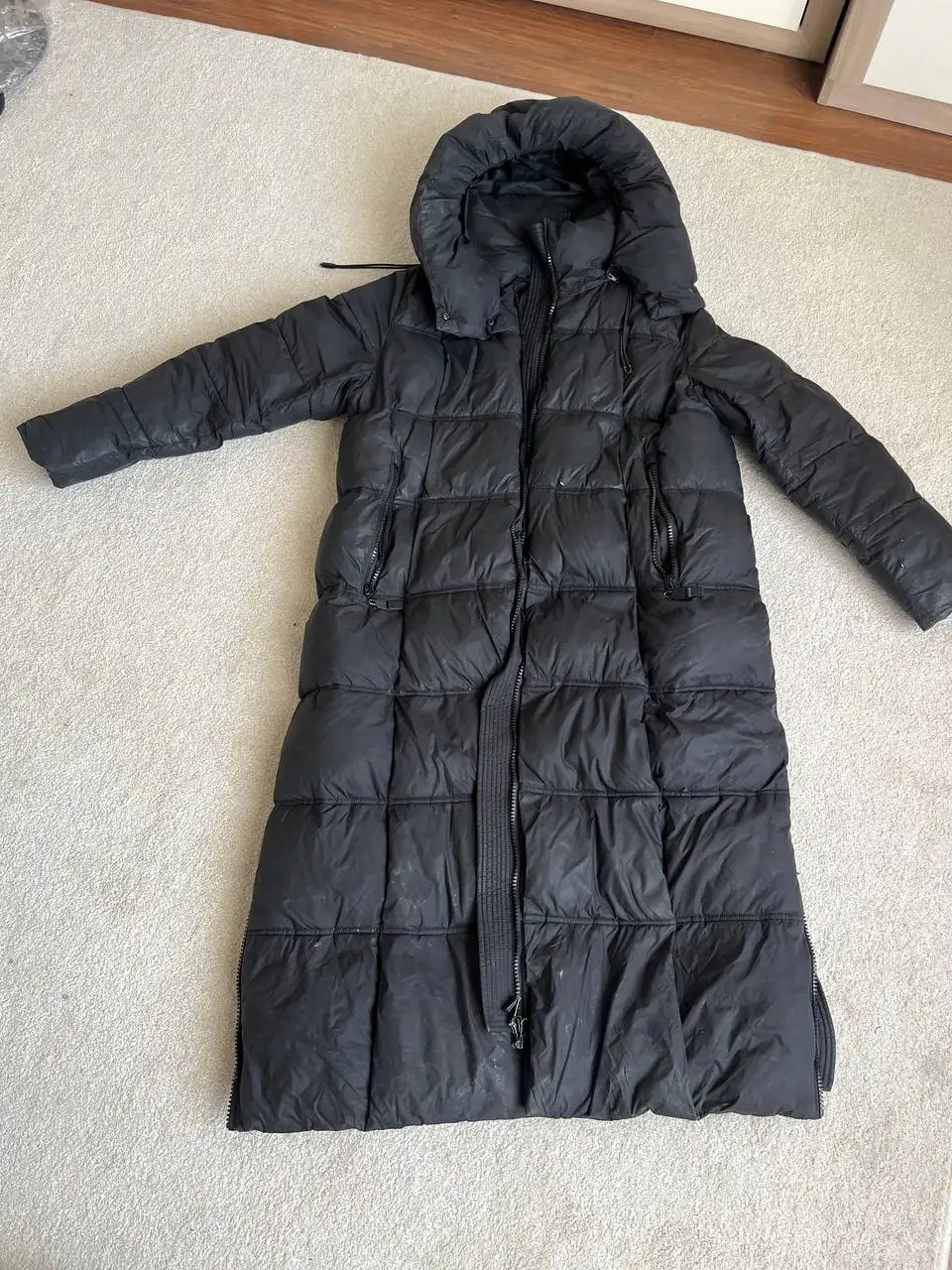 Продажа женской одежды: безрукавки, зимняя куртка, кардиган - Верхняя одежда (Одежда) в Тюмень