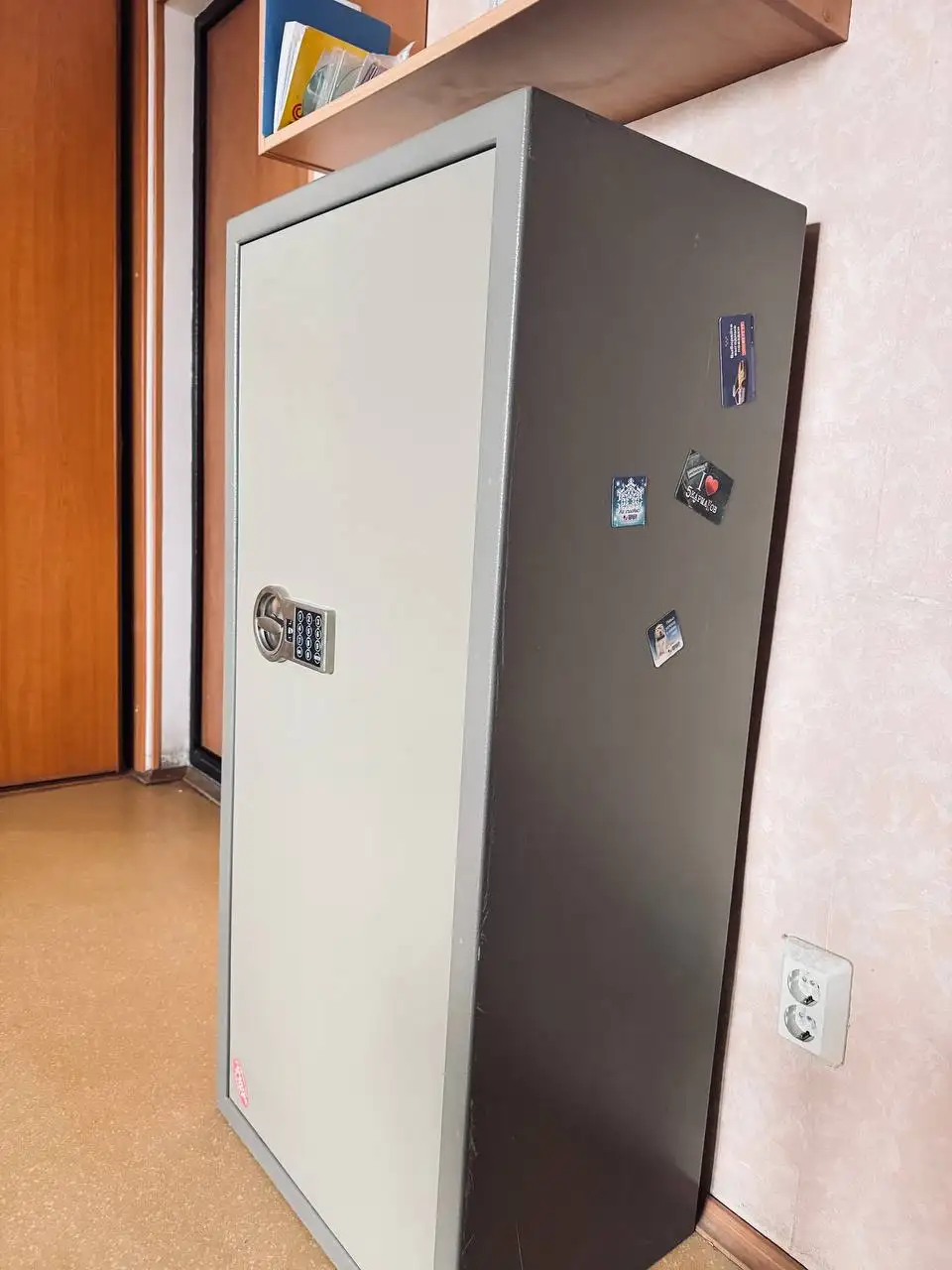Продажа сейфа для документов в центральном районе Тюмени - Барахолка в Тюмень