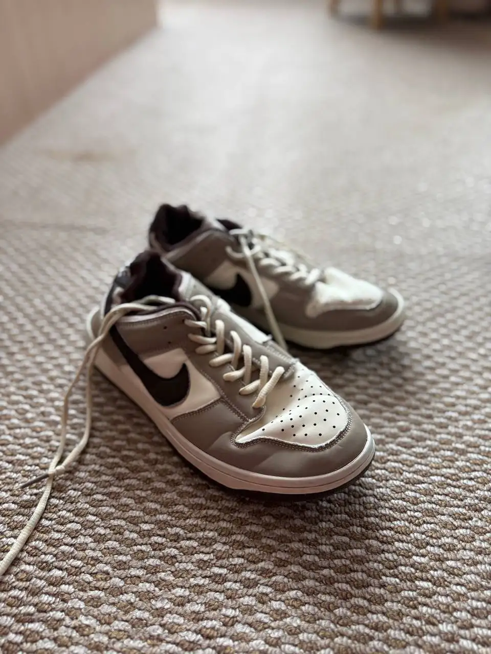 Вещи пакетом: ботинки, кофта, кроссовки, туфли 38 размер - Обувь и верхняя одежда (Одежда) в Тюмень