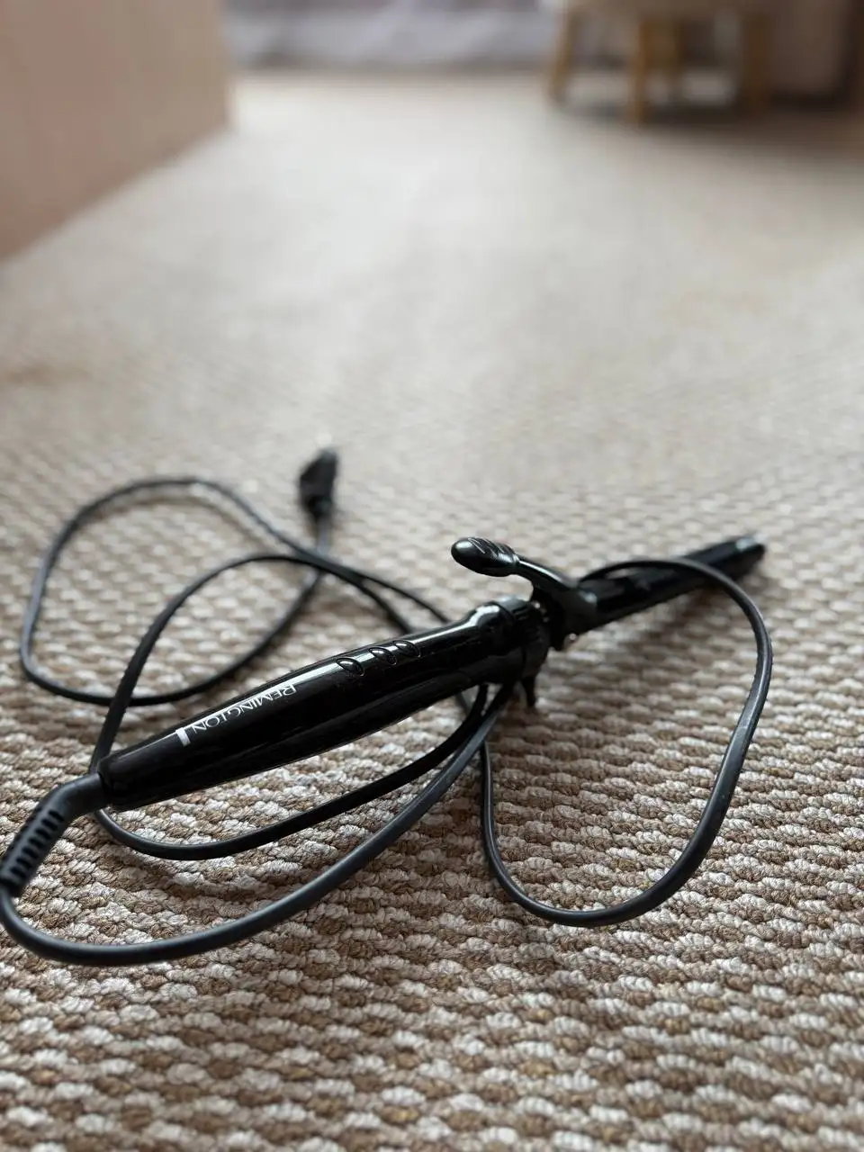 Вещи пакетом: ботинки, кофта, кроссовки, туфли 38 размер - Обувь и верхняя одежда (Одежда) в Тюмень