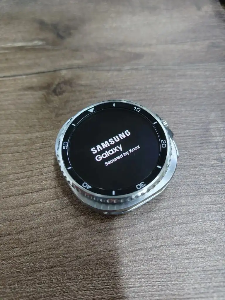 Продажа Samsung Galaxy S25 и Samsung Galaxy Watch8 Classic - Смартфоны и гаджеты (Электроника) в Тюмень