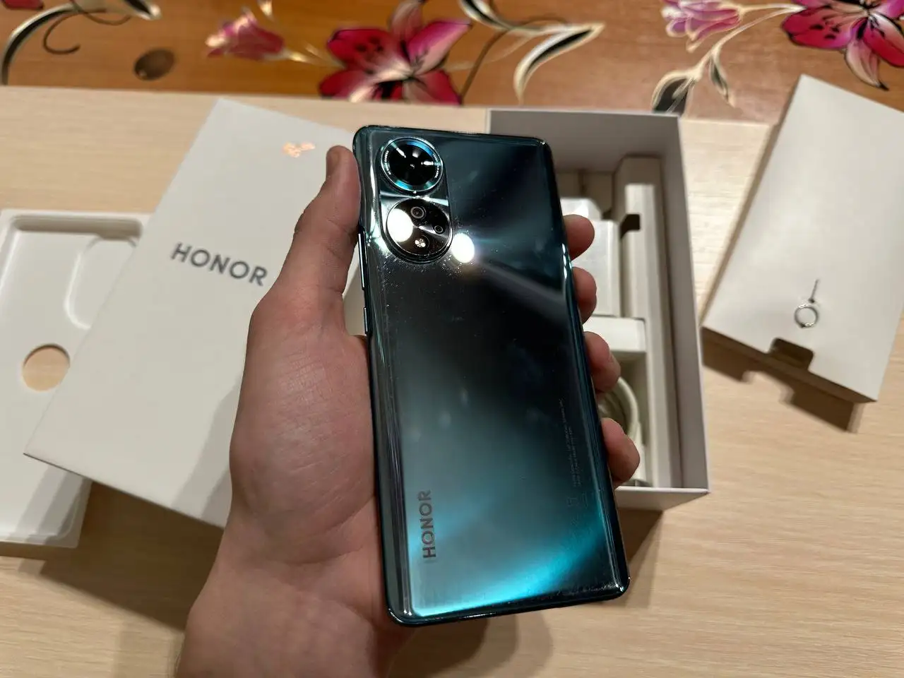 Продам Honor 50 8/128 - Смартфоны (Электроника) в Тюмень