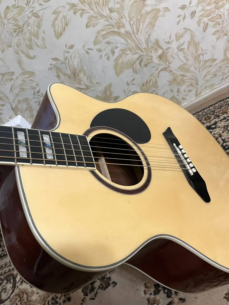 Акустическая гитара NG в отличном состоянии - Музыкальные инструменты (Хобби и отдых) в Тюмень