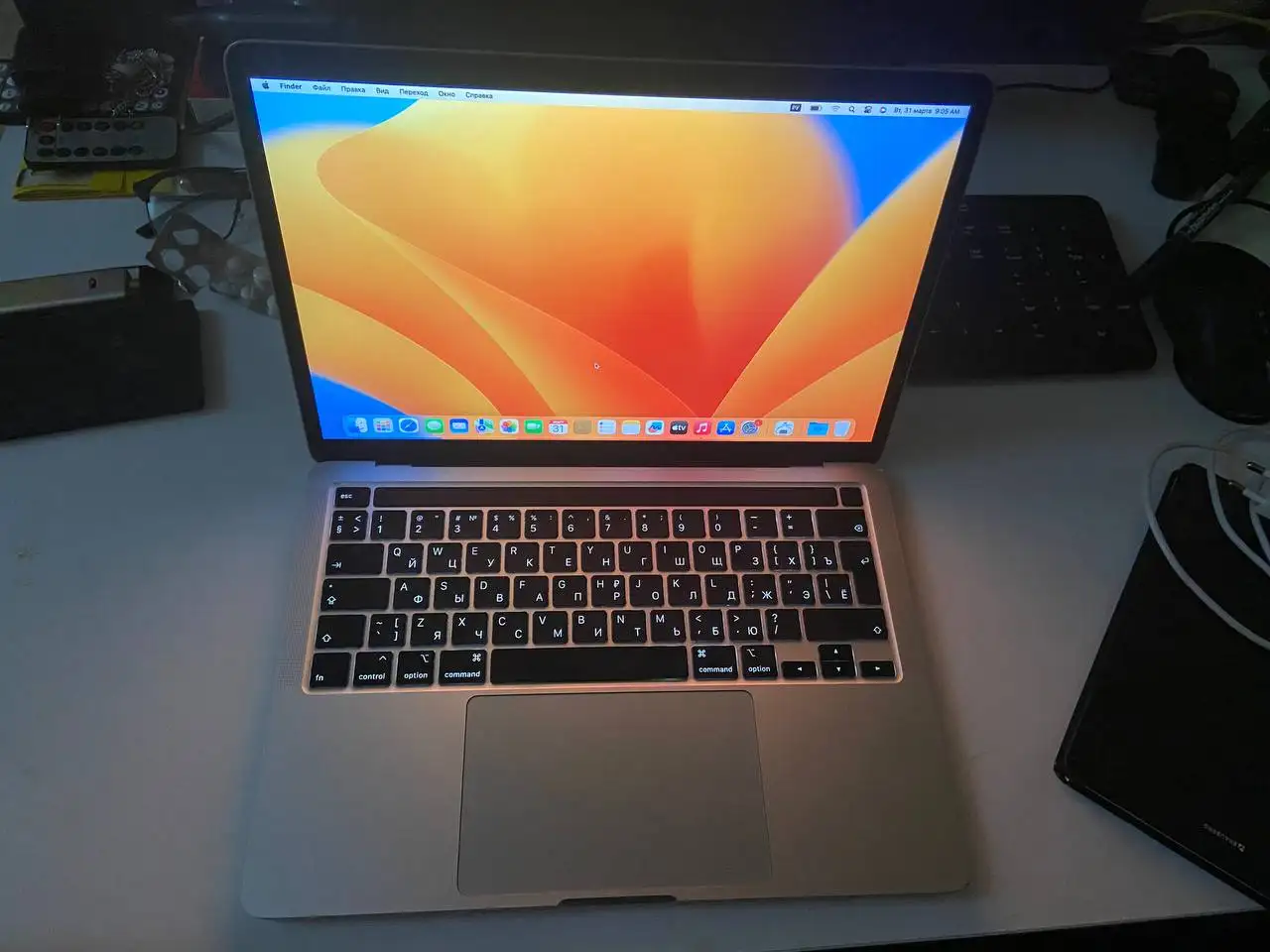 MacBook Pro 13 2020 с процессором I5 - Ноутбуки (Электроника) в Тюмень