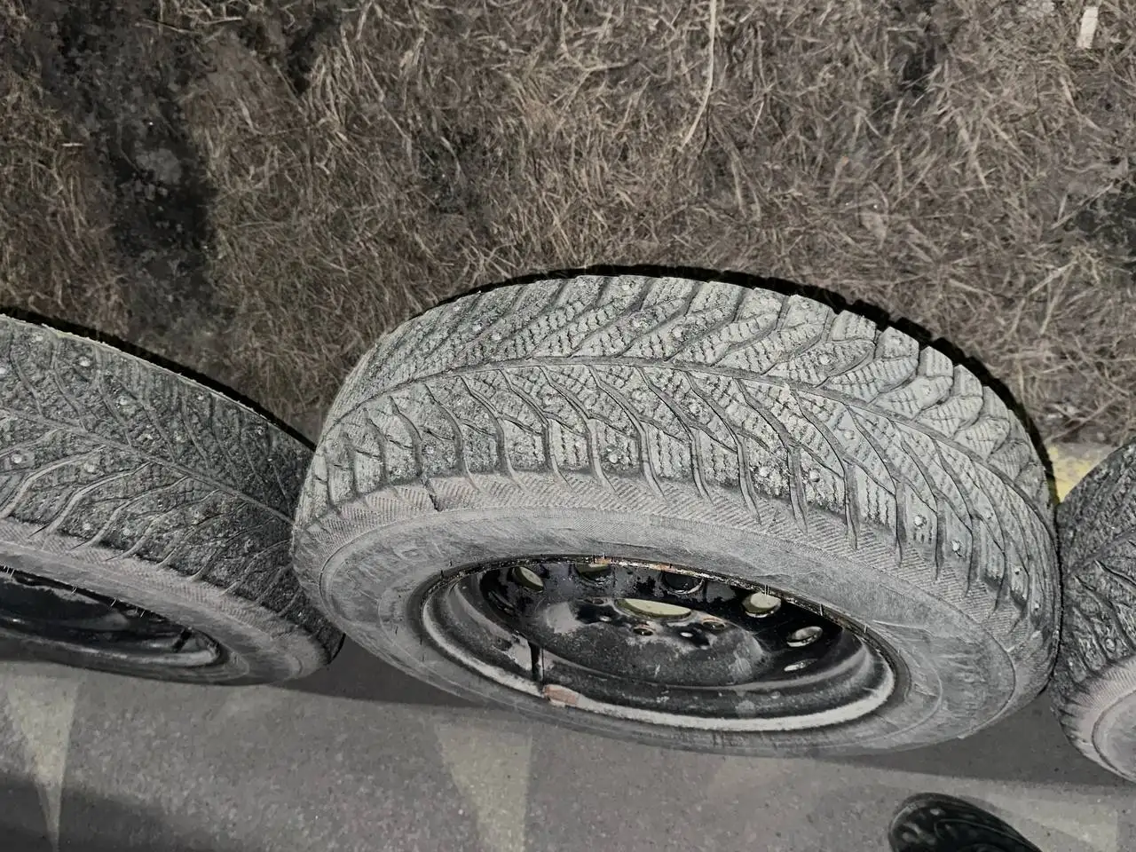 Продам штампы + резина кама - Шины и диски (Запчасти) в Тюмень