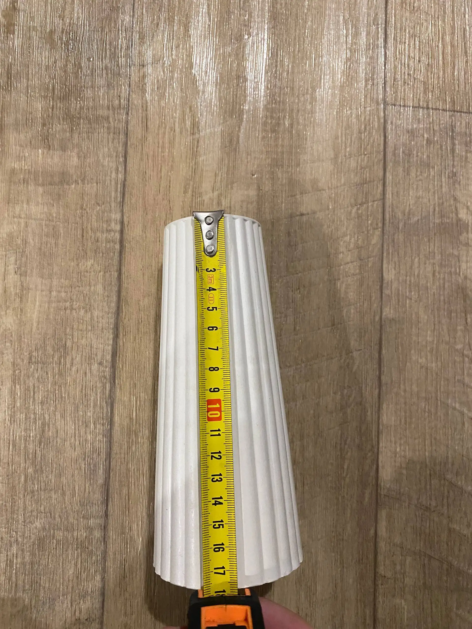 Продажа искусственных цветов и вазы из гипса б/у - Декор (Для дома и дачи) в Тюмень