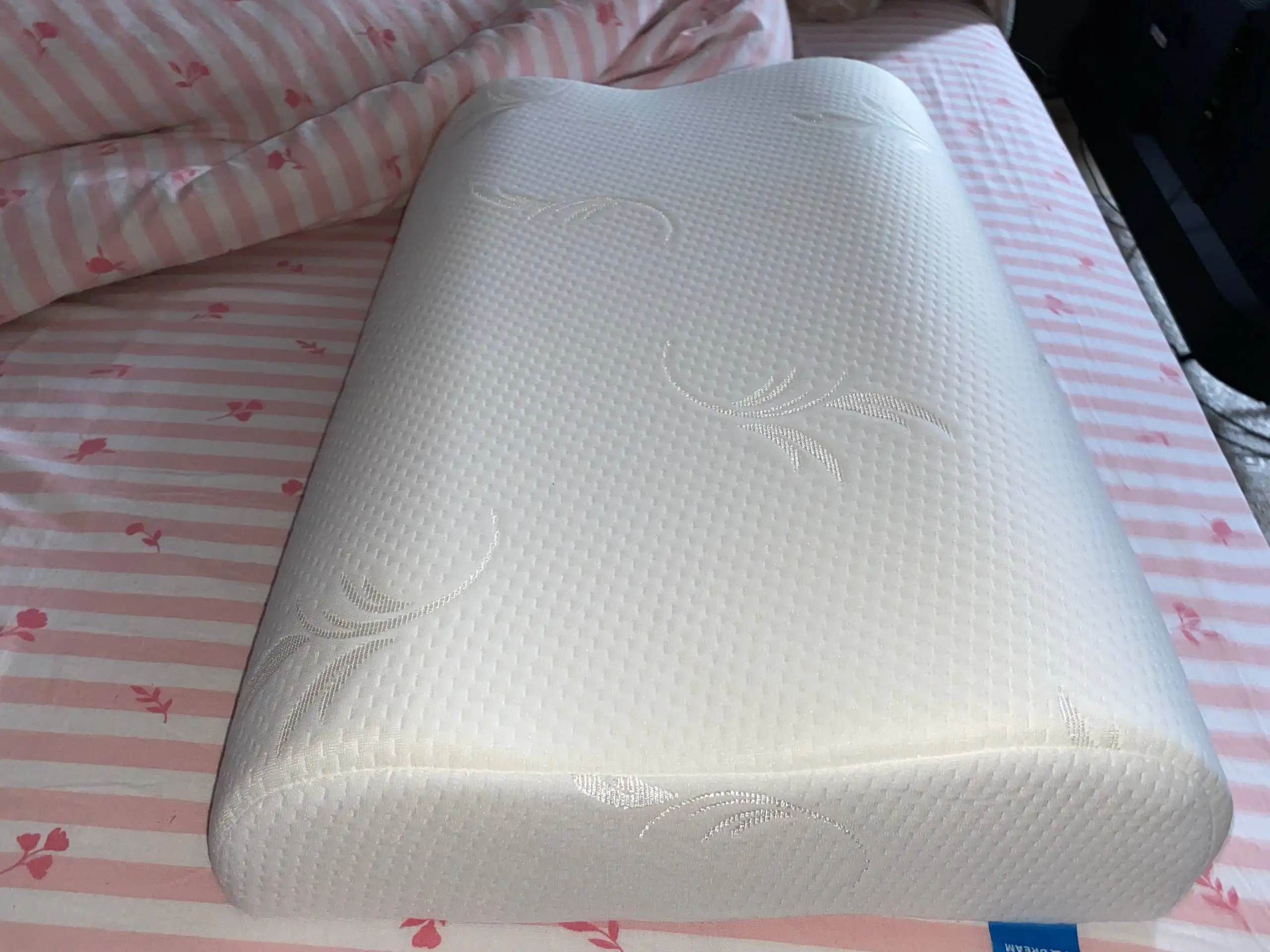 Продам ортопедическую подушку - Барахолка в Тюмень