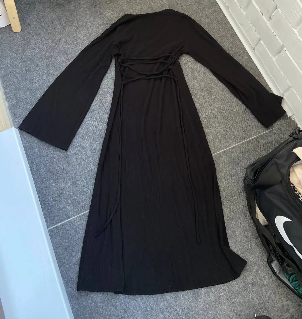 Продам платье на завязках, новое, размер 48 - Платья (Одежда) в Тюмень