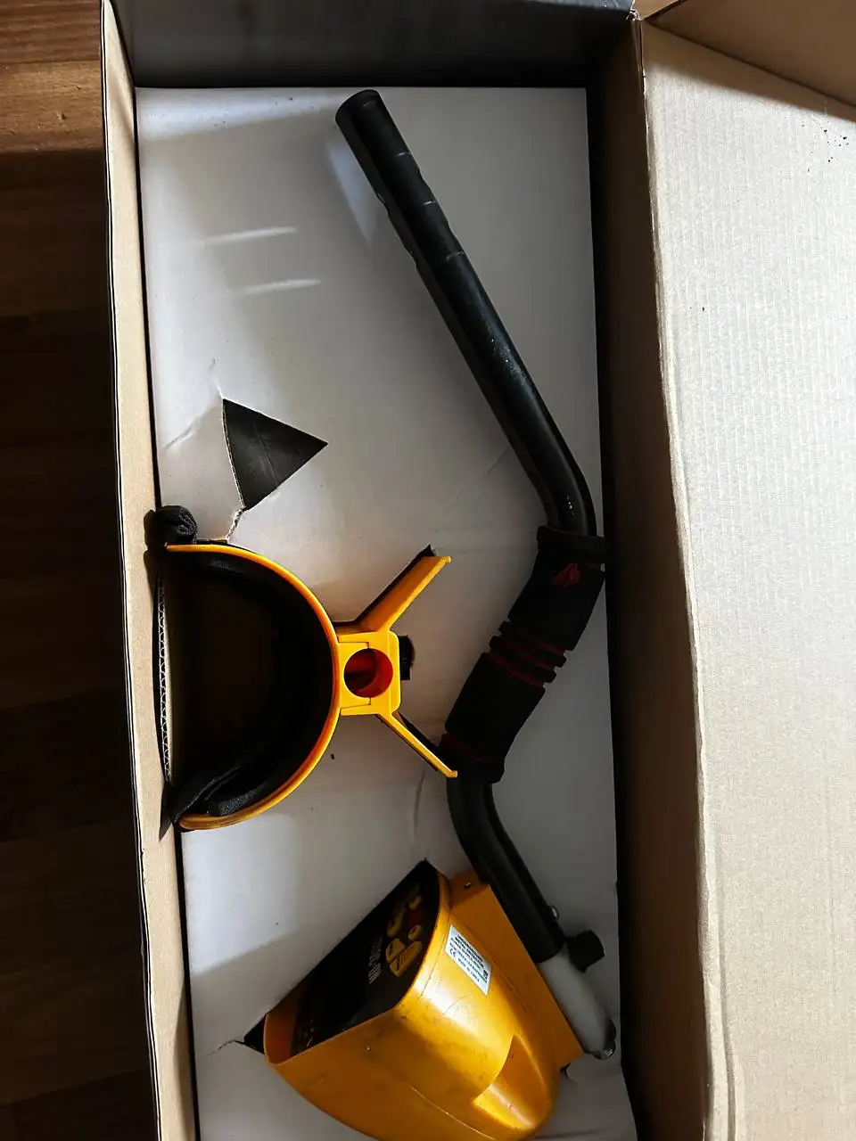 Продам металлоискатель - Металлоискатели (Хобби и отдых) в Тюмень