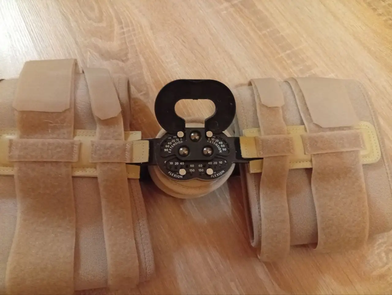 Ортез коленный регулируемый ORTO б/у - Медицинские товары (Красота и здоровье) в Тюмень