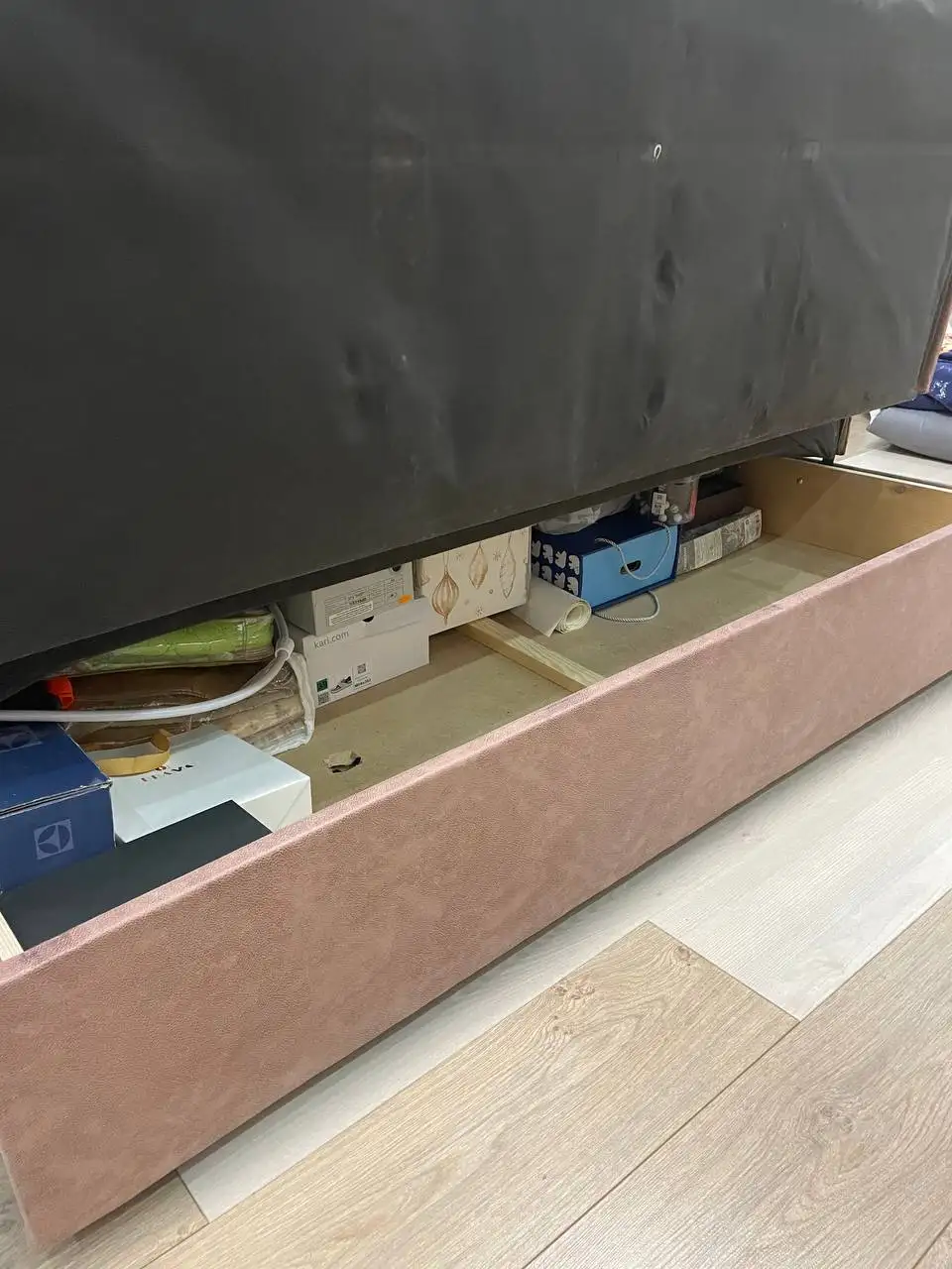 Продам диван аккордеон 180/200 с антивандальной тканью - Барахолка в Тюмень