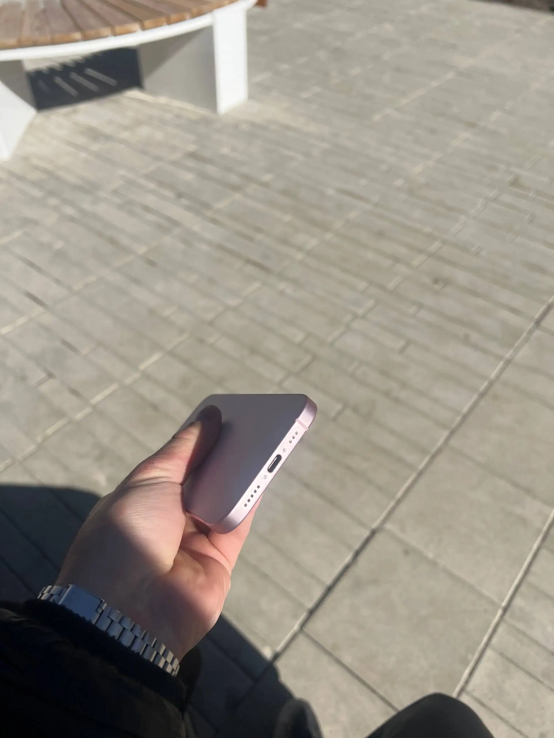 Продам айфон 15 128 гб в отличном состоянии - Смартфоны (Электроника) в Тюмень