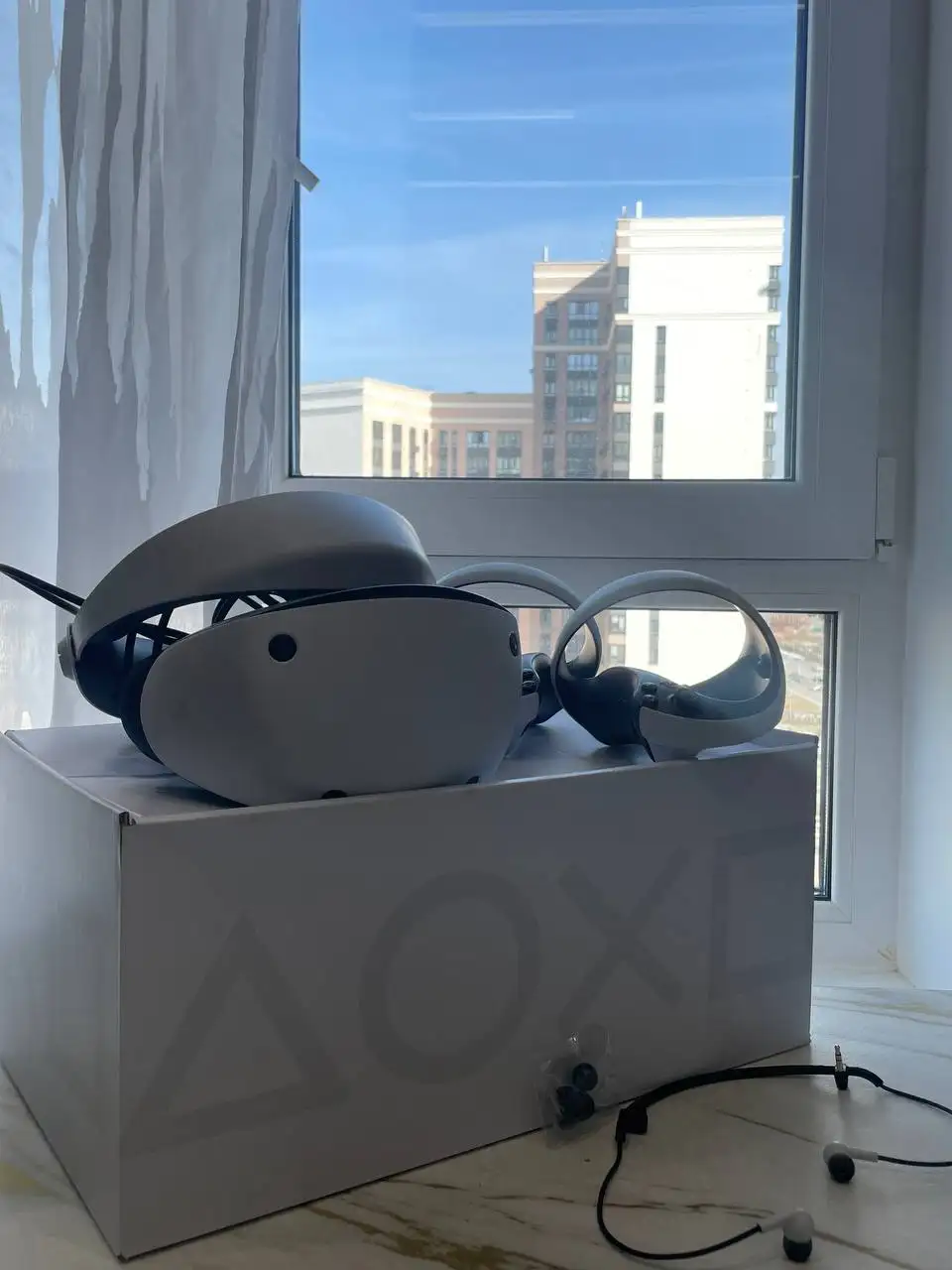 Продам или обменяю игровой набор PS5 с PS VR 2 в Тюмени - Игровые консоли и аксессуары (Электроника) в Тюмень