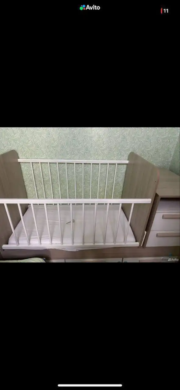 Продам коляску 3в1 и кровать 0-10 лет - Коляски и кроватки (Товары для детей) в Тюмень