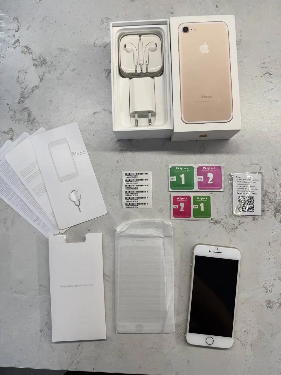 Продам iPhone 7 32 ГБ - Мобильные телефоны (Электроника) в Тюмень