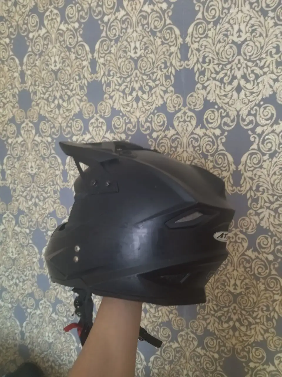 Продам шлем Ataki - Хобби и отдых в Тюмень