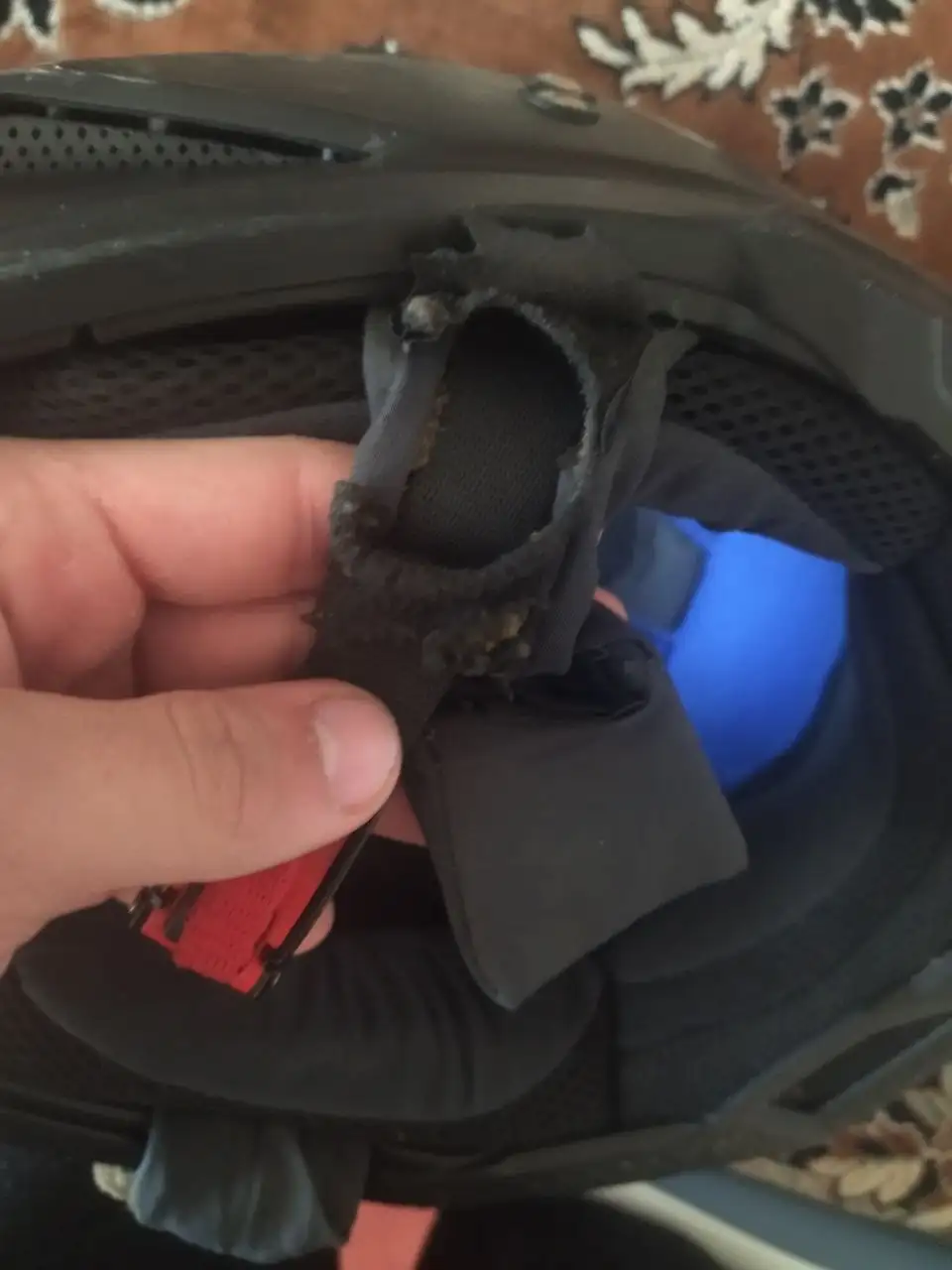 Продам шлем Ataki - Хобби и отдых в Тюмень