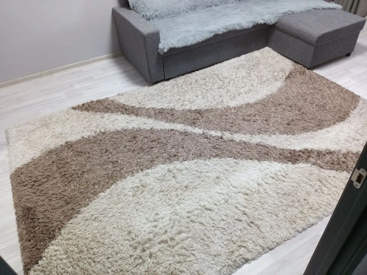 Ковёр 200x300, срочно - Ковры (Для дома и дачи) в Тюмень