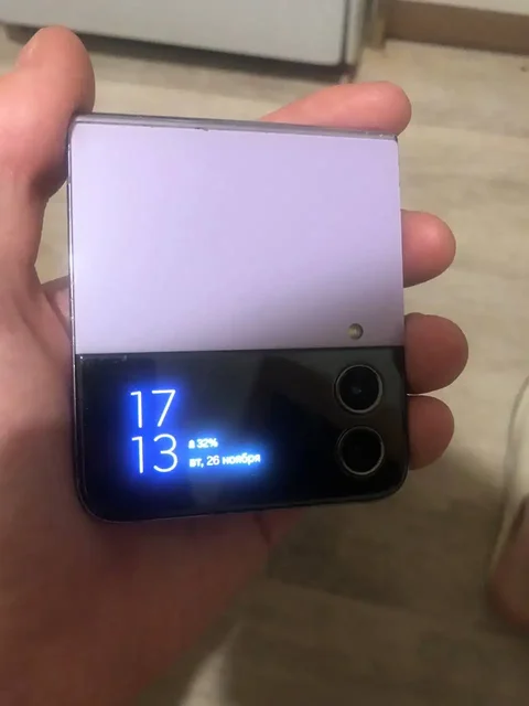 Samsung Galaxy Z Flip 3 с дефектом - Инструмент в Тюмень