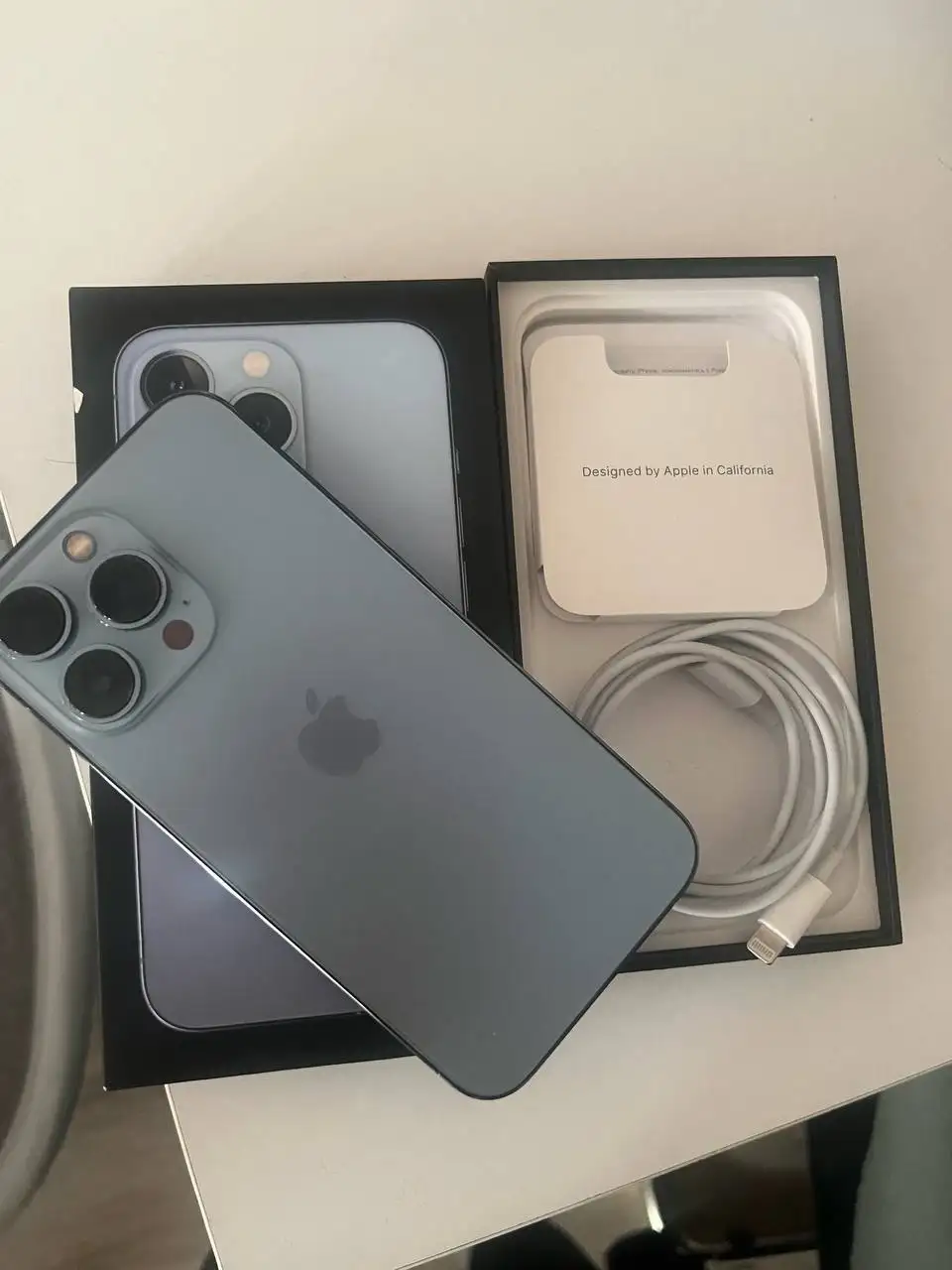 iPhone 13 Pro 256GB с заменённым дисплеем - Смартфоны (Электроника) в Тюмень