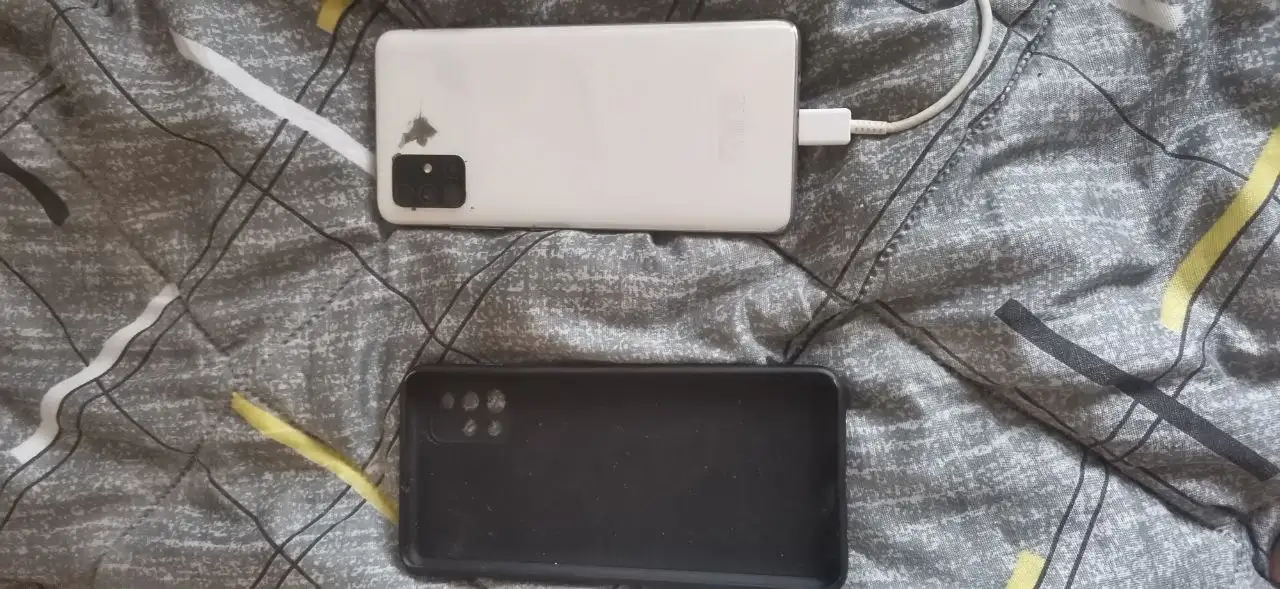 Samsung A51 - Телефоны (Электроника) в Тюмень