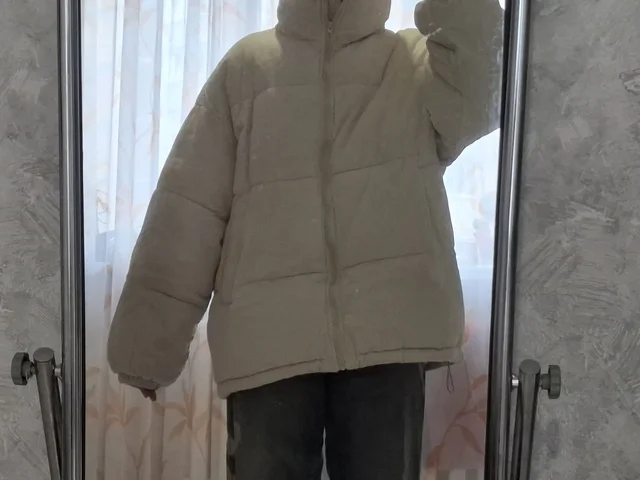 Куртка и пальто/шубка, размер М - Верхняя одежда в Тюмень