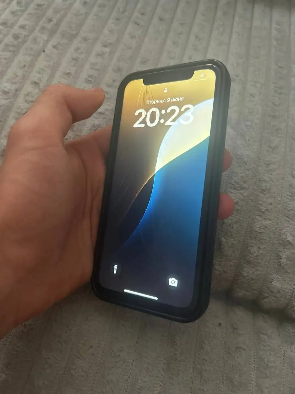 iPhone XR - Смартфоны (Электроника) в Тюмень