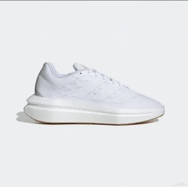 Кроссовки Adidas Flowboost оригинал новые 44 размер - Мужская одежда в Тюмень