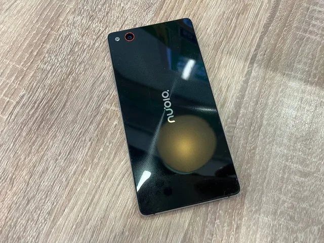 ZTE Nubia z9 Max - Комплектующие в Тюмень