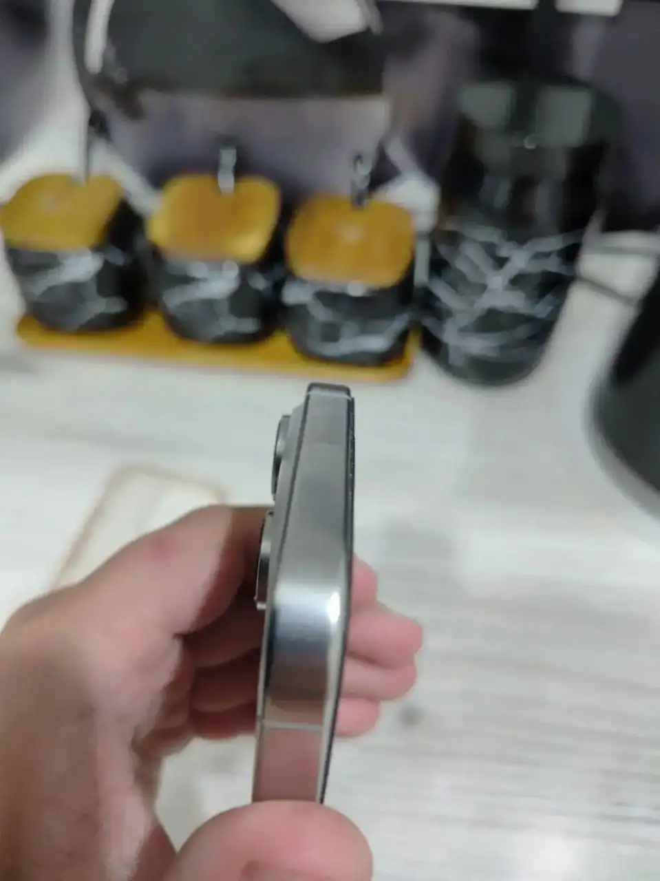 iPhone 16 Pro 128GB белый - Электроника в Тюмень