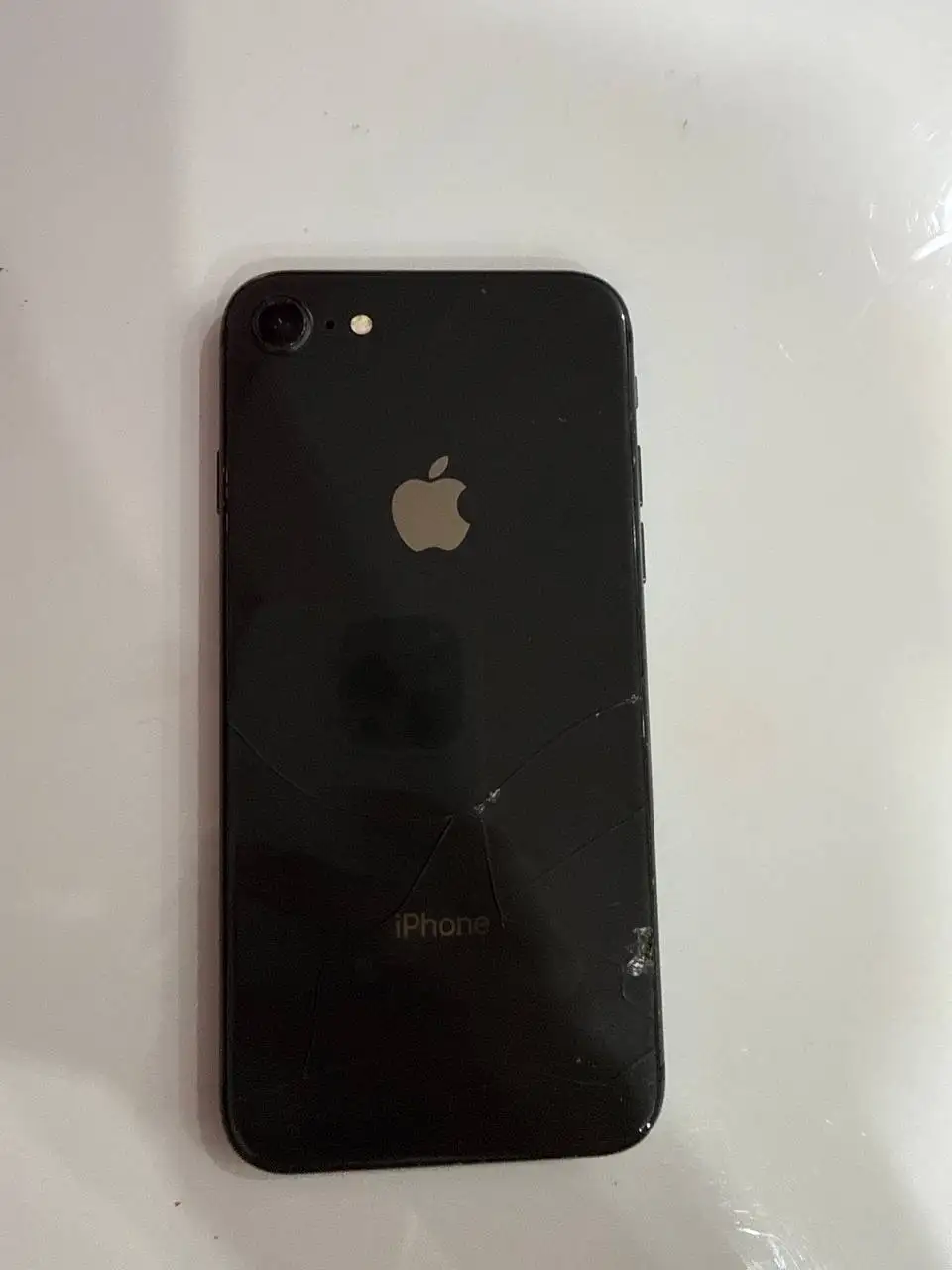 Продам iPhone 8 - Смартфоны (Электроника) в Тюмень